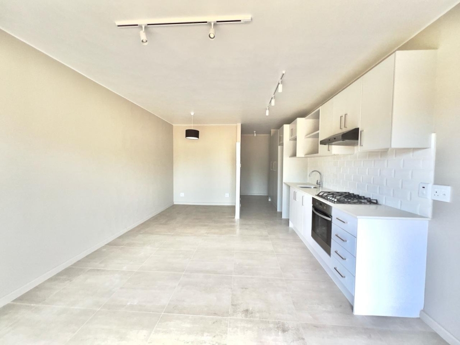 1 Bedroom Property for Sale in Table View Western Cape